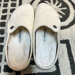 Birkenstock Zermatt shearling worn a handful of times perfect condition
